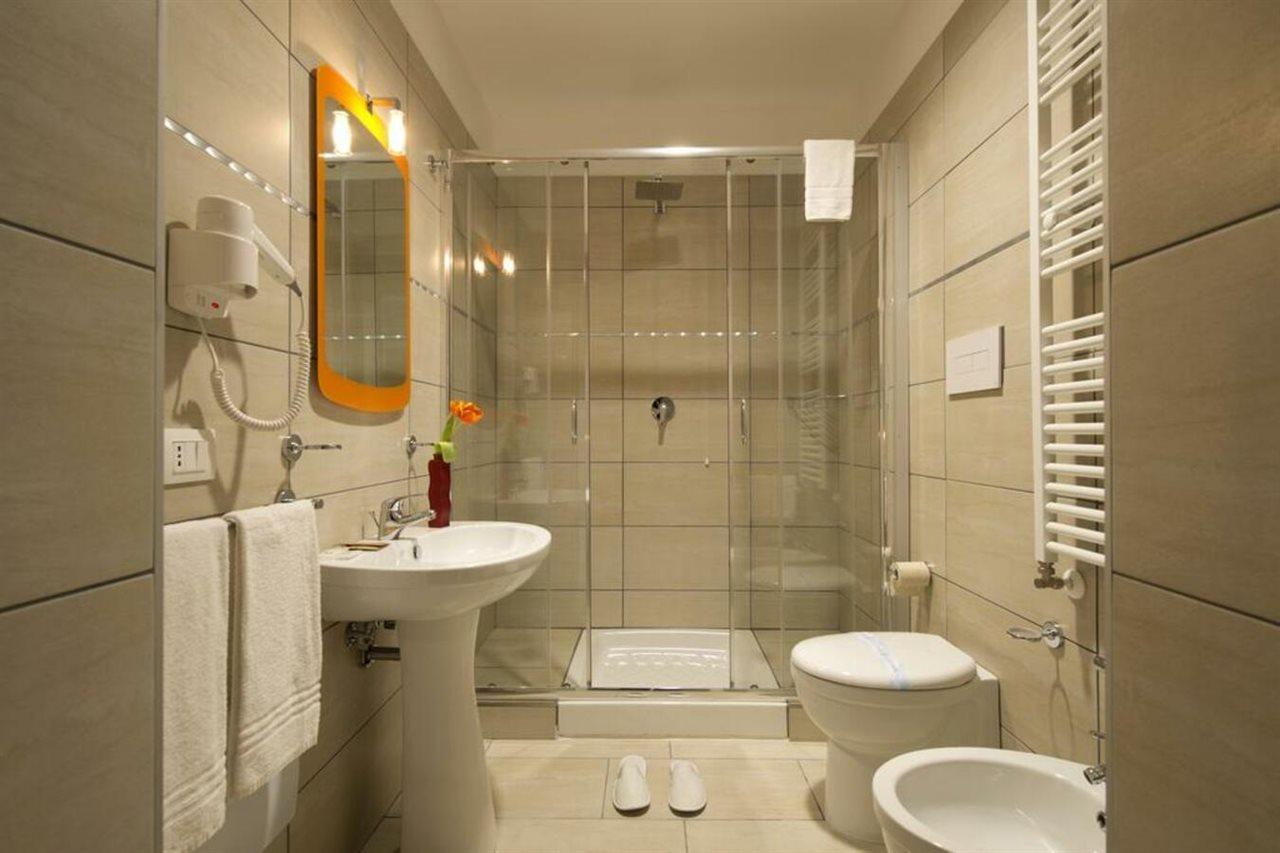 Oasi Village Hotel Milan Exterior photo