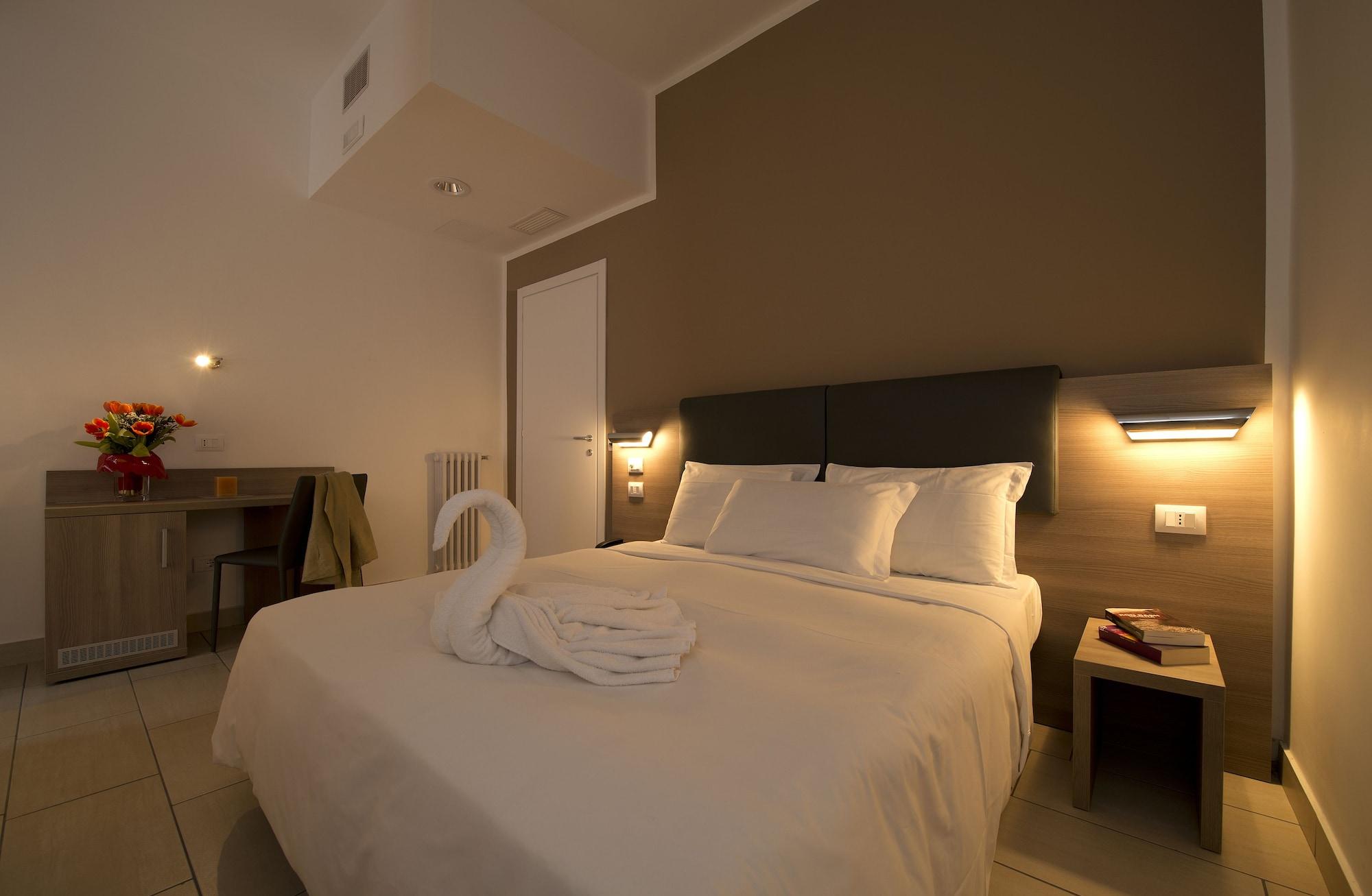 Oasi Village Hotel Milan Exterior photo